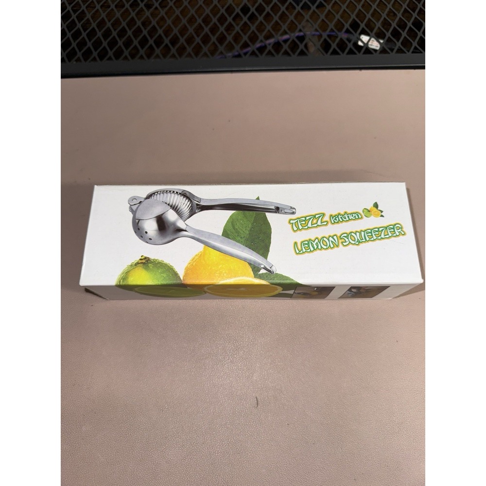 TEZZ Kitchen Lemon Squeezer Manual Citrus‎ Juicer Handheld Press New